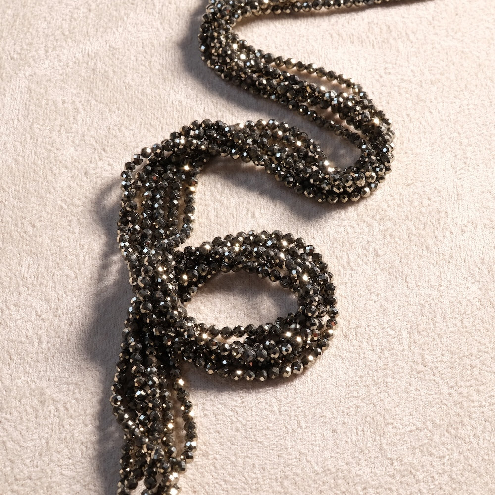 Fil de perles naturelles facettées 2,5mm Pyrite