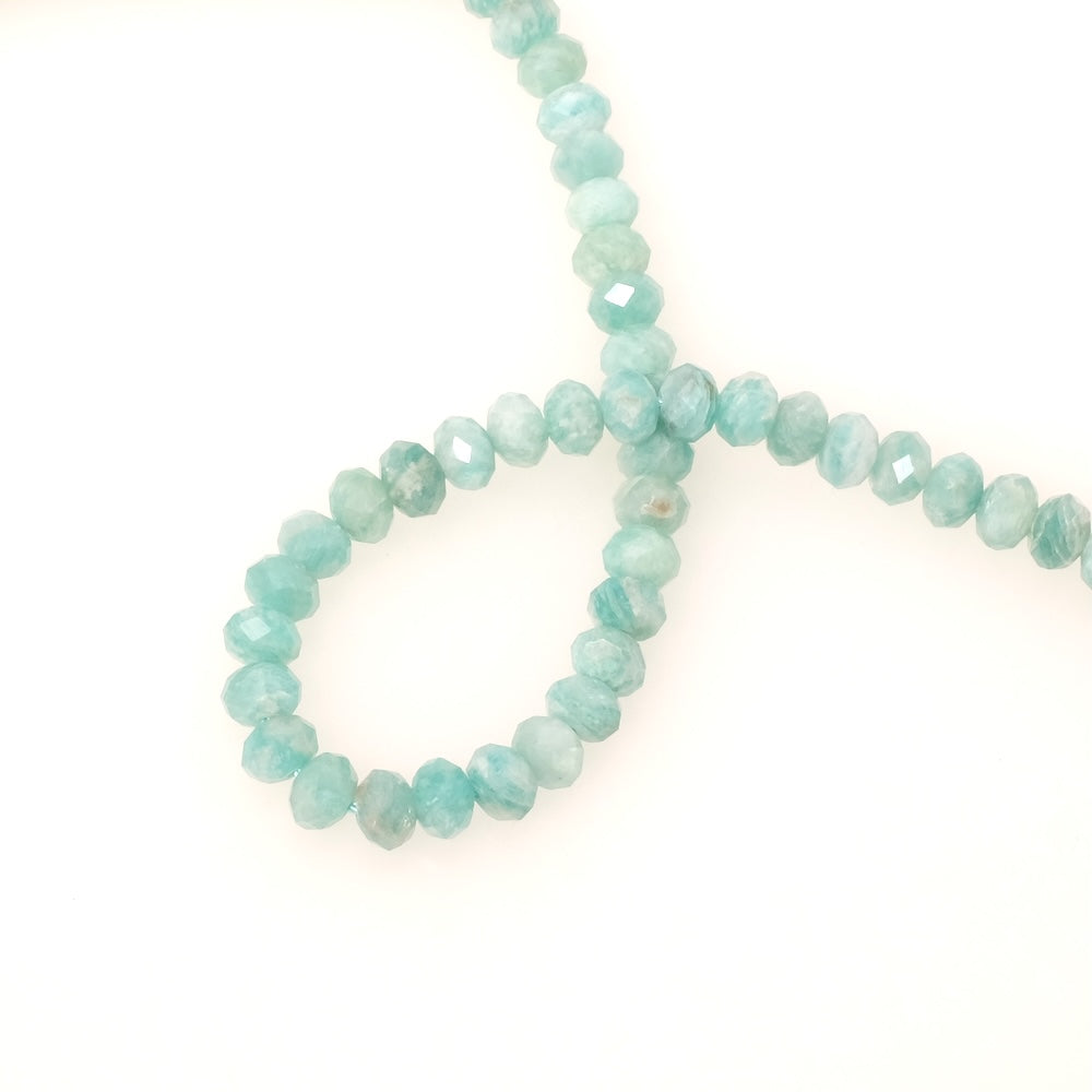 Fil de perles naturelles facettées 6x4mm en Amazonite