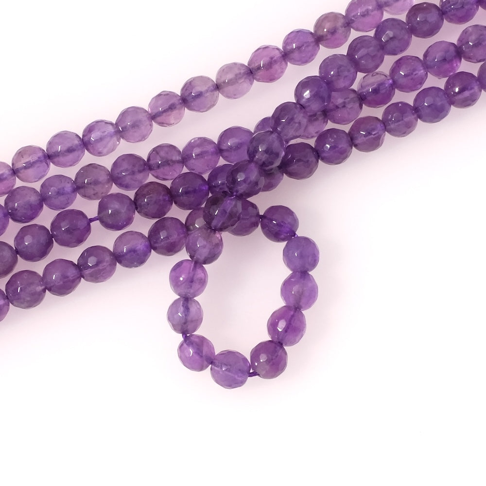 Fil de perles naturelles rondes facettées 6mm en Améthyste