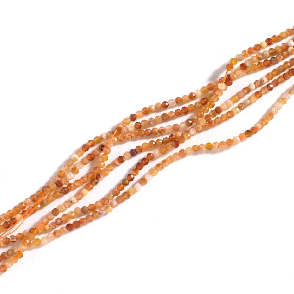 Fil de perles rondes facettées 2,5 mm — opale de feu