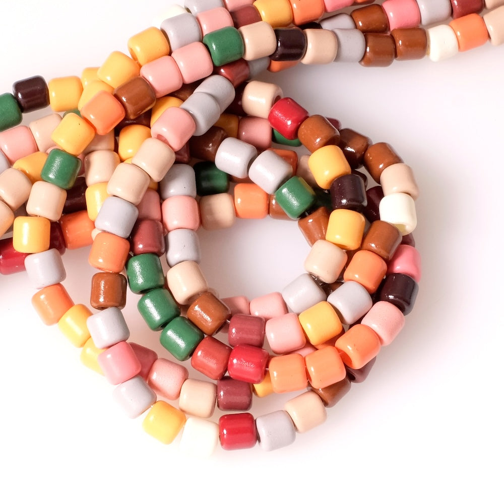 Fil de perles tube 6mm en verre mix de couleur