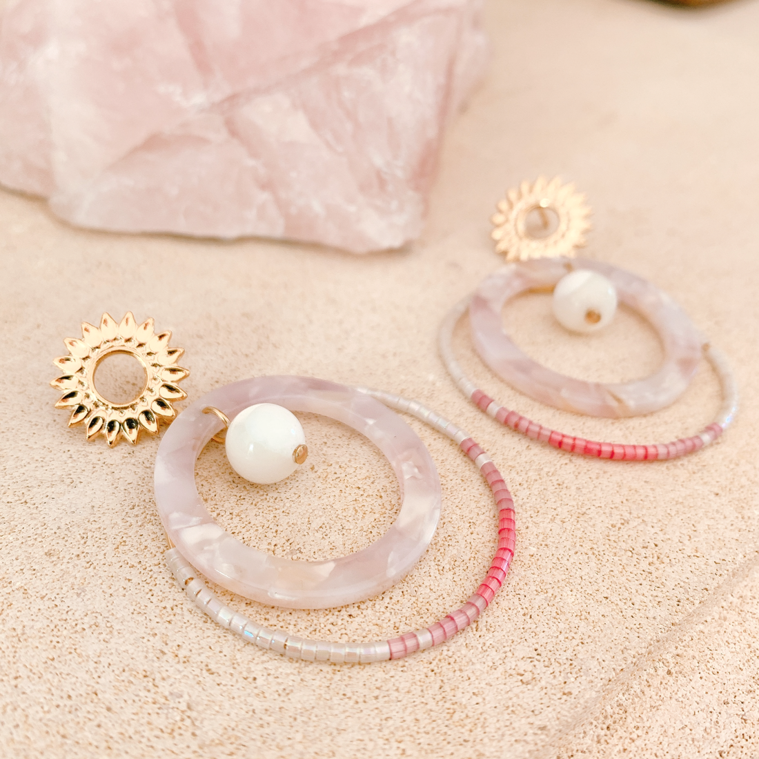 Exemple de création : Boucles Evasion – tuto Perles Corner