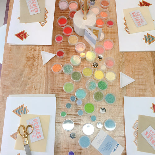 Atelier d'initiation au tissage Brick stitch avec perles Miyuki.