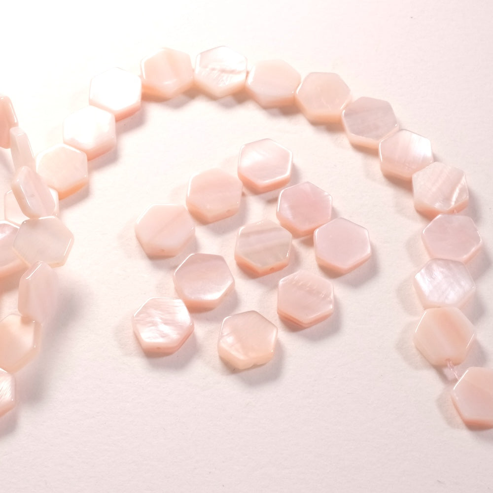 Lot de 2 perles hexagone plat — nacre rose