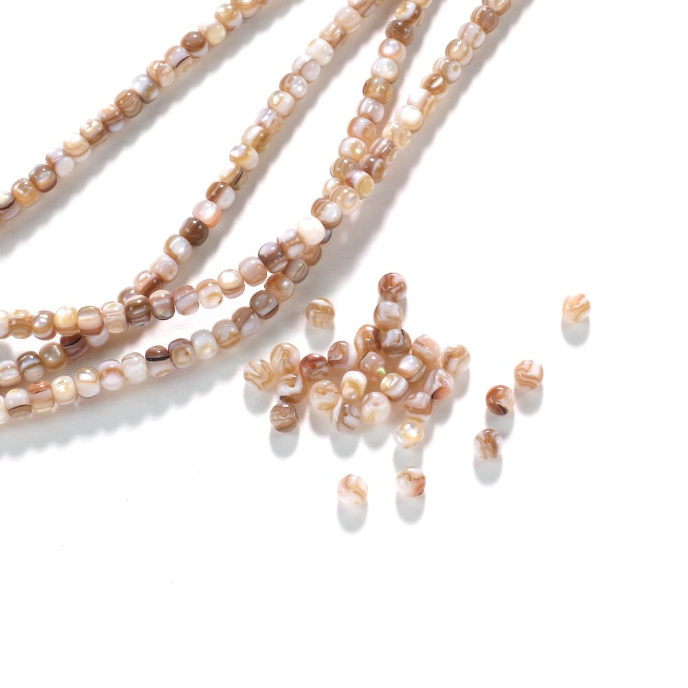 Pure Ref Rounded Edges Lot of 20 Freshwater Mother-of-Pearl Discs 4.5 mm - Perles Corner