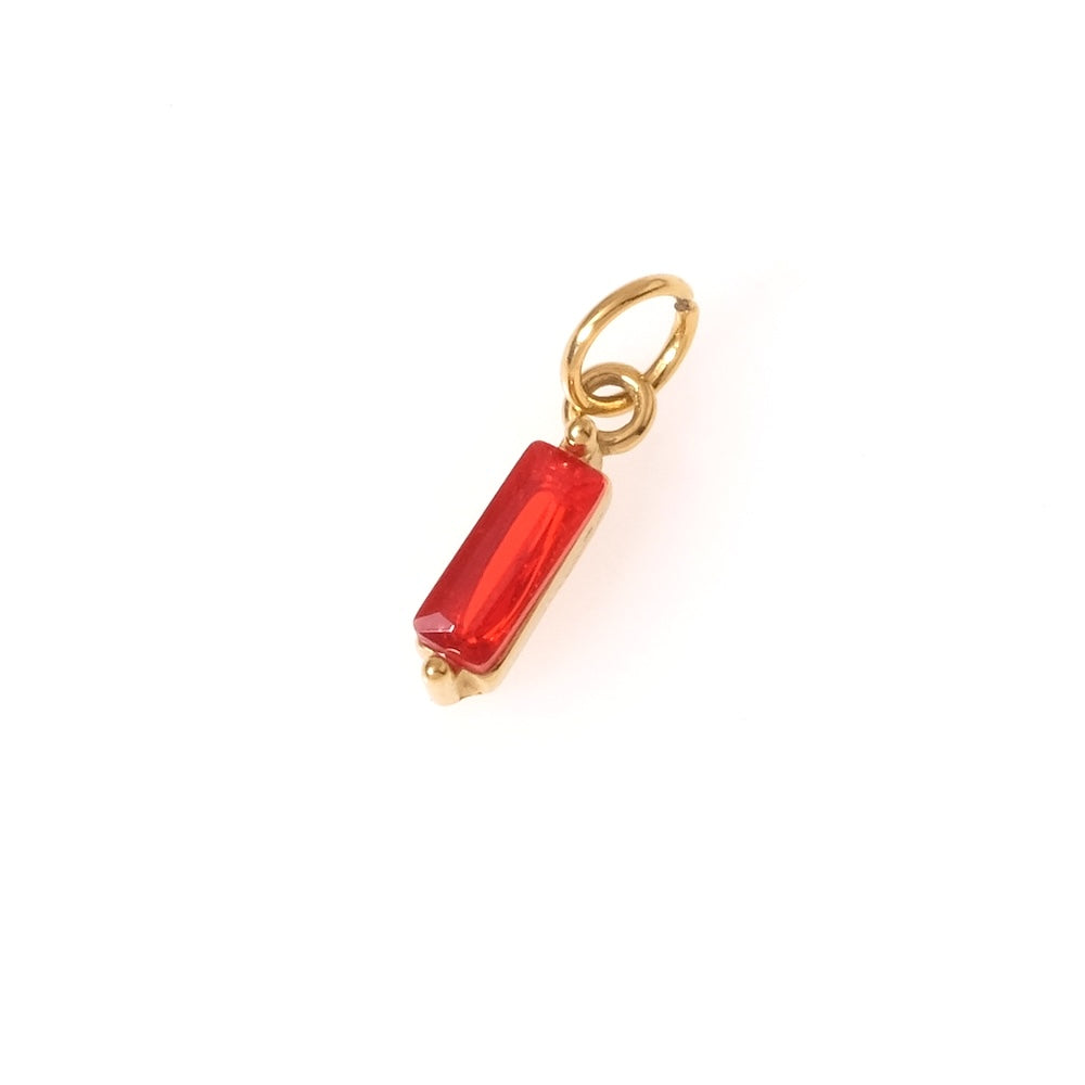 Pendentif rectangle serti en Oxyde de Zirconium rouge en acier inoxydable 304 Doré