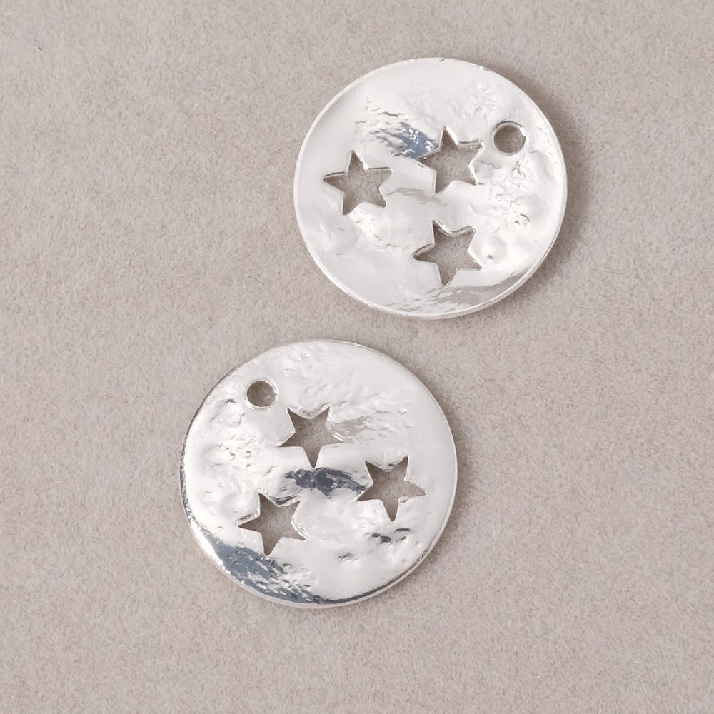 2 Pendentifs martelés étoile 15mm en laiton Argenté 925 Premium