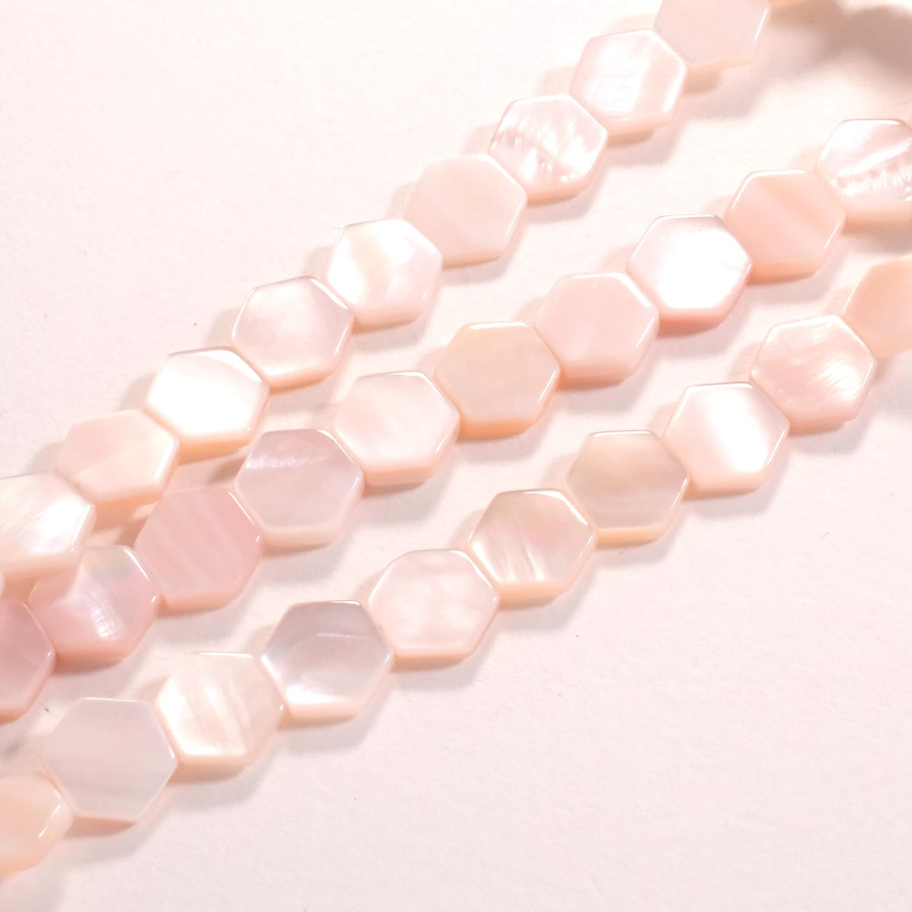 Lot de 2 perles hexagone plat — nacre rose