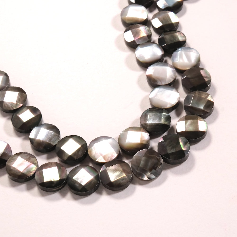 Lot de 2 perles palet facetté — nacre noire