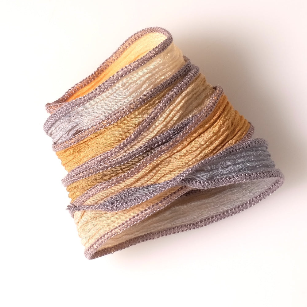 Ruban de soie teint à la main Tie and Dye marron gris couture grise