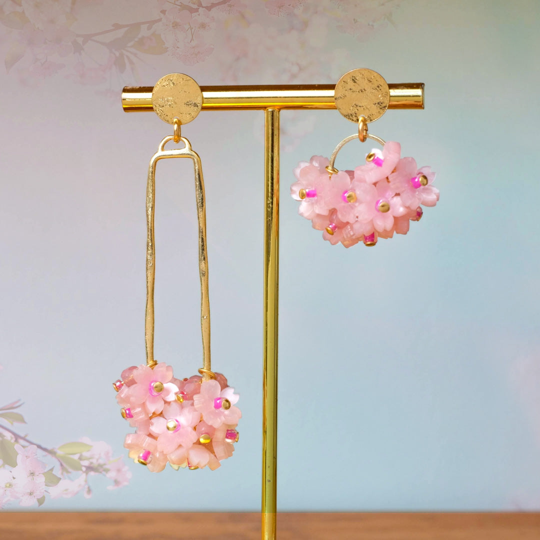 Exemple de création : Boucles d'oreilles fleurs de Sakura – tuto Perles Corner