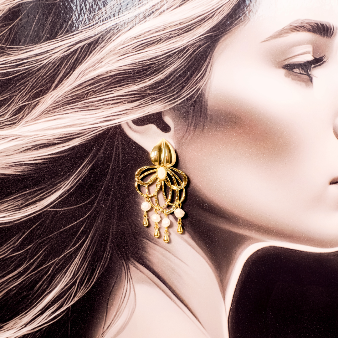 Exemple de création : Boucles d'oreilles pétales de nacre – tuto Perles Corner