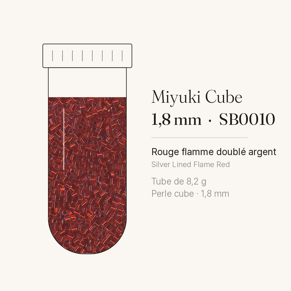 Tube de 8,2 g de perles Miyuki Cube 1,8 mm SB0010 rouge flamme doublé argent
