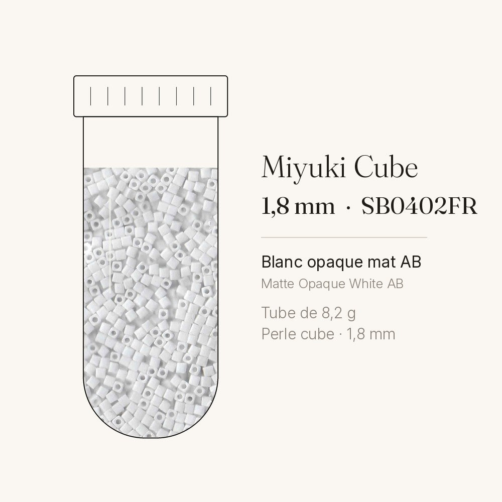 Tube de 8,2 g de perles Miyuki Cube 1,8 mm SB0402FR blanc opaque mat AB