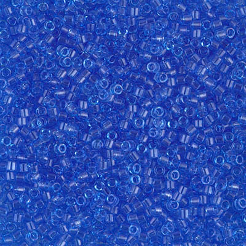 Perles Miyuki Delica 11/0 azur transparent DB1110