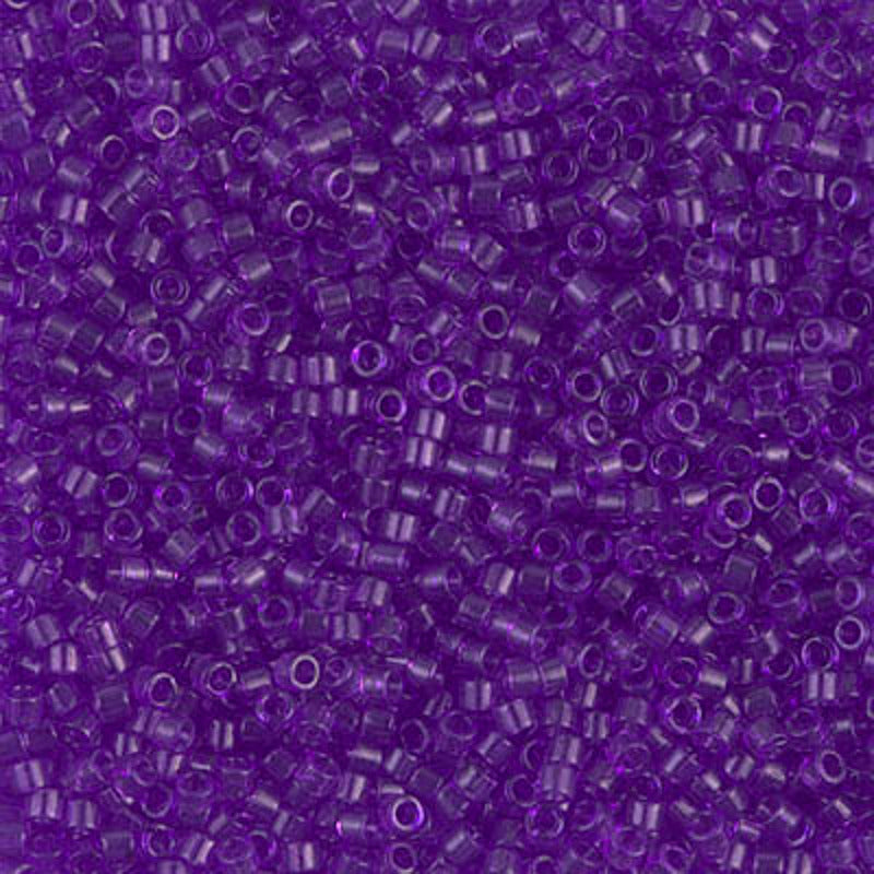 Perles Miyuki Delica 11/0 violet transparent teinté DB1315
