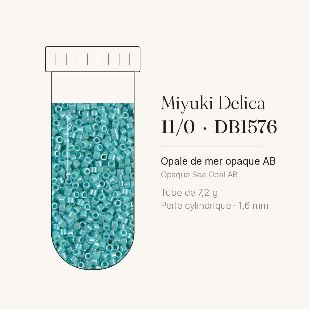 Tube de 7,2 g de perles Miyuki Delica 11/0 DB1576 opale de mer opaque AB