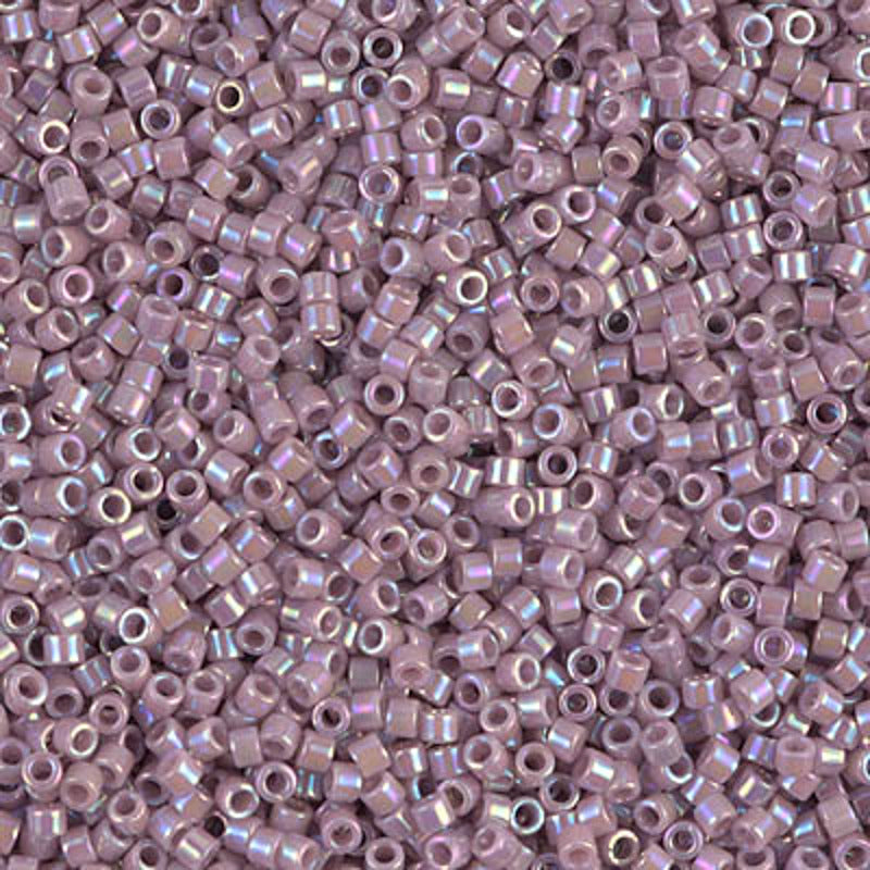 Perles Miyuki Delica 11/0 lilas opaque AB DB0158