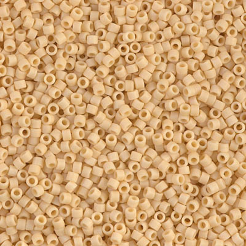 Perles Miyuki Delica 11/0 poire opaque mat DB1581