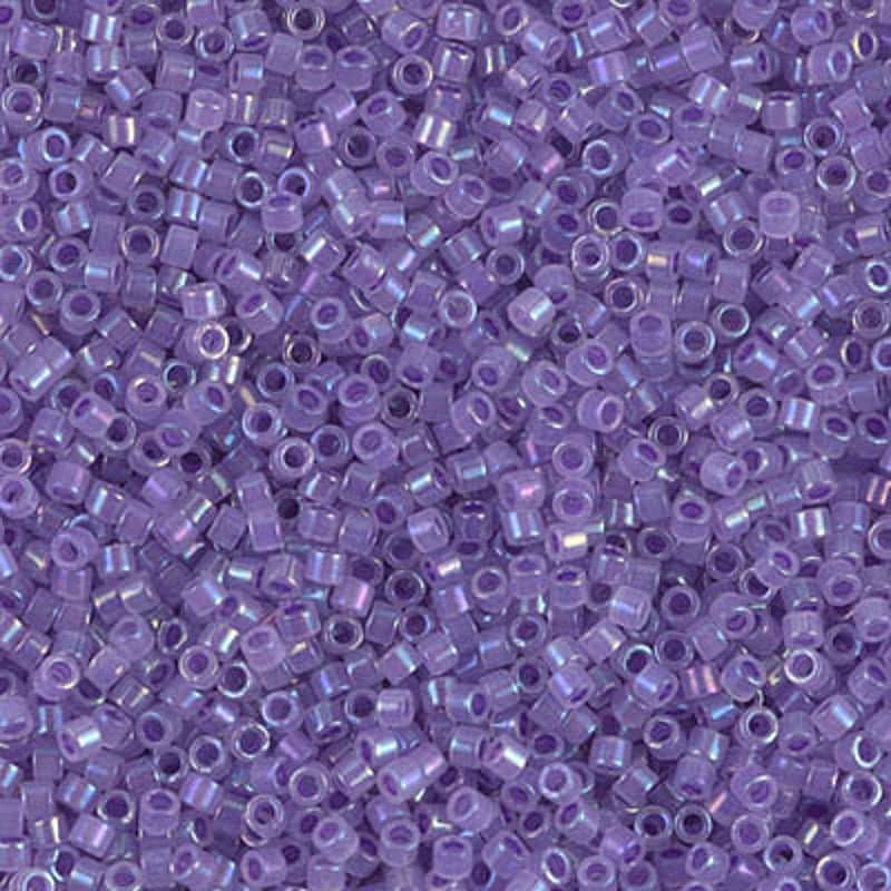 Perles Miyuki Delica 11/0 opale doublé violet scintillant AB DB1753