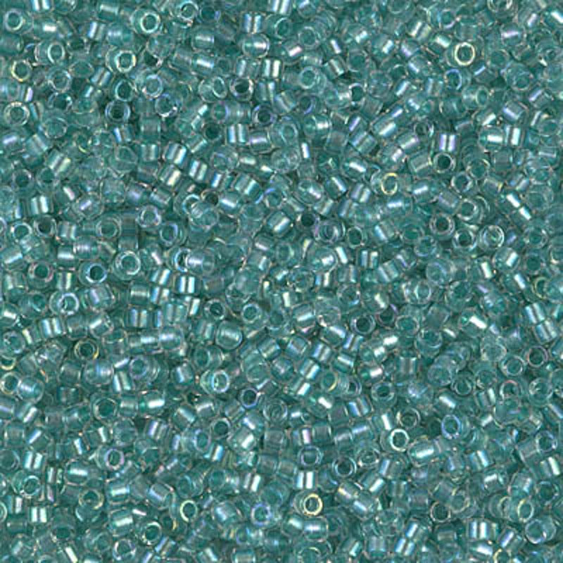 Perles Miyuki Delica 11/0 cristal doublé vert d'eau scintillant AB DB1767