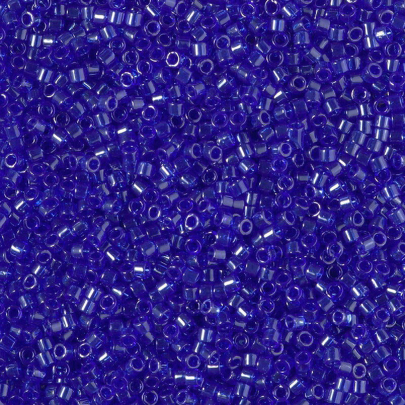 Perles Miyuki Delica 11/0 béryl transparent lustré DB1896