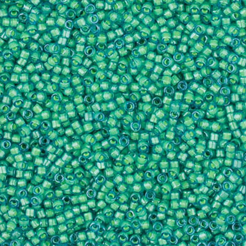 Perles Miyuki Delica 11/0 vert sirène lumineux DB2053