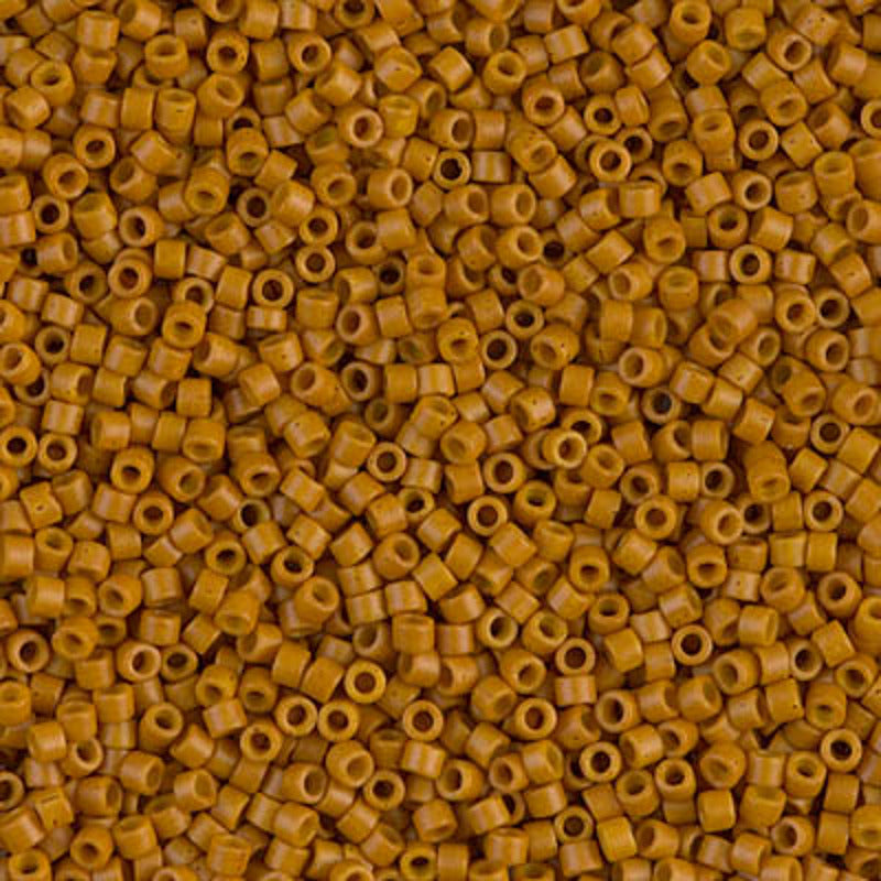 Perles Miyuki Delica 11/0 orange citrouille opaque teinté DB0653