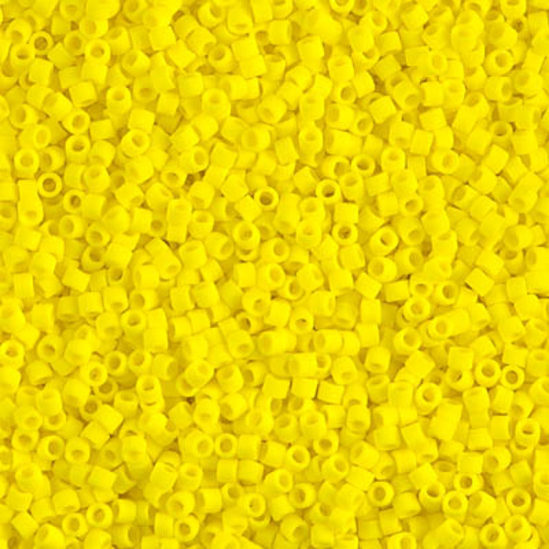 Perles Miyuki Delica 11/0 jaune opaque mat DB0751