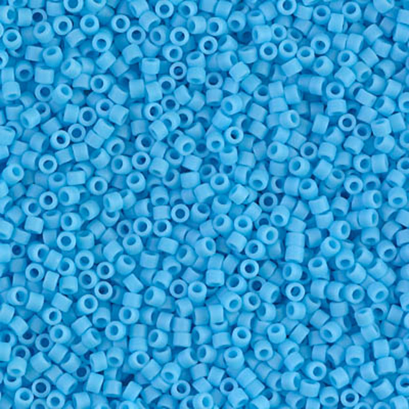 Perles Miyuki Delica 11/0 bleu clair opaque mat DB0755