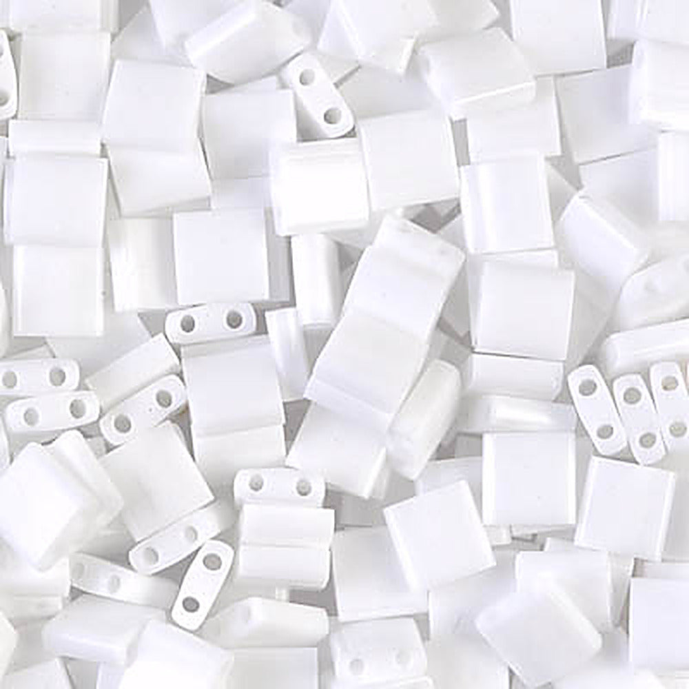 Perles Miyuki Tila 5 mm blanc opaque TL-0402