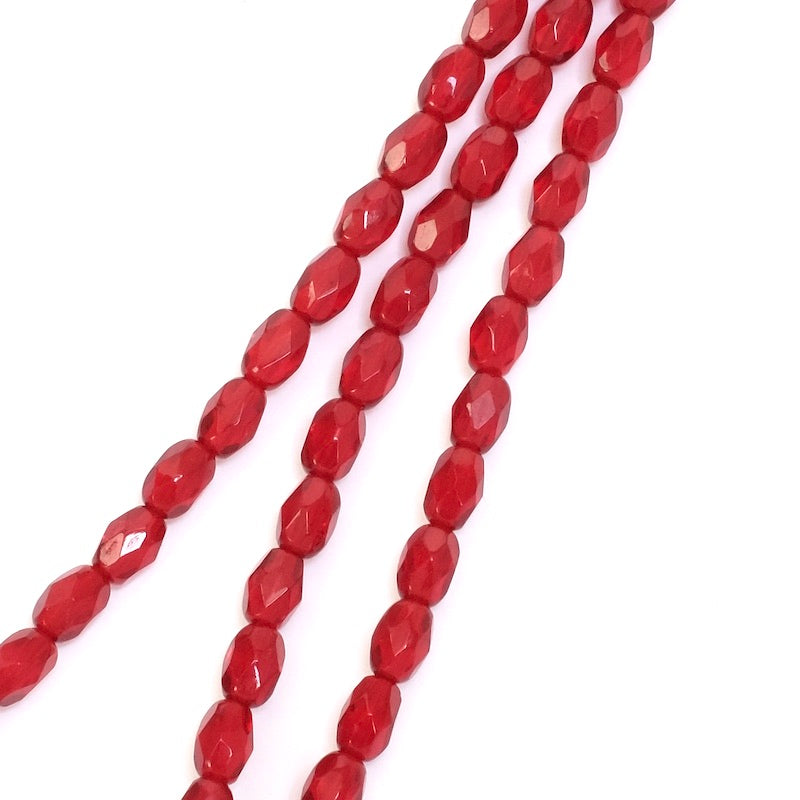 Fil de perles de Bohème Olives facettées 6x4mm rouge foncé transparent