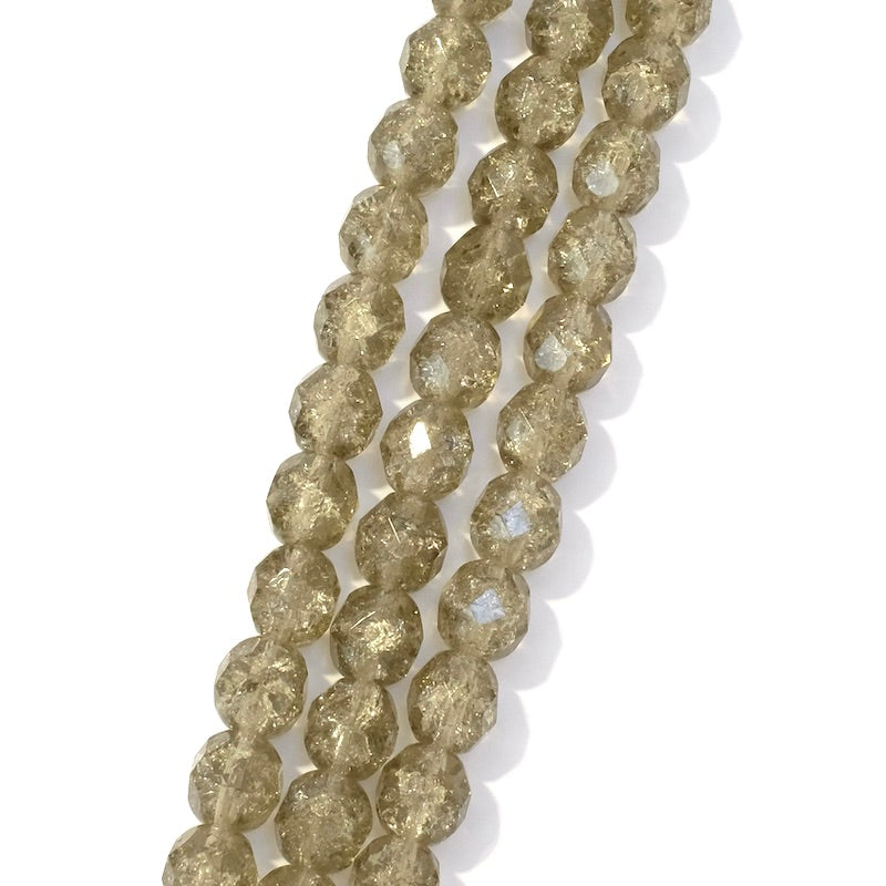 Fil de perles de Bohème rondes facettées grège transparent 8mm