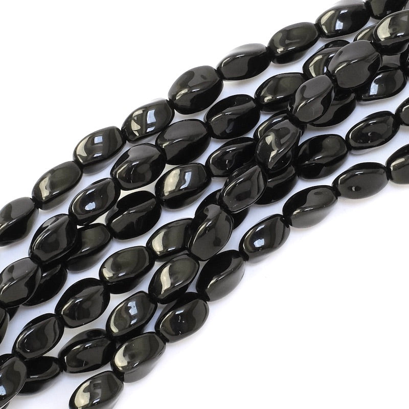 Fil de perles de Bohème ovales twistées 9x6mm noir