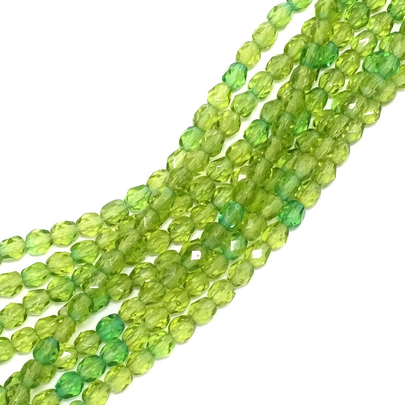 Fil de perles de Bohème rondes facettées 4 mm vert transparent