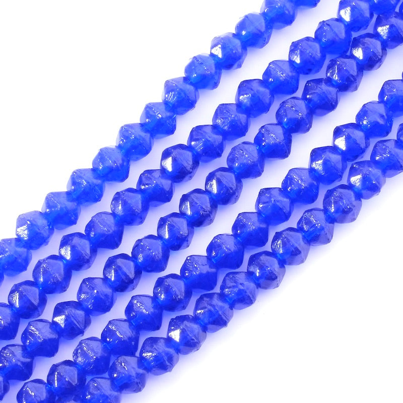 Fil de perles de Bohème rondes facettées irrégulières 5mm bleu nuit