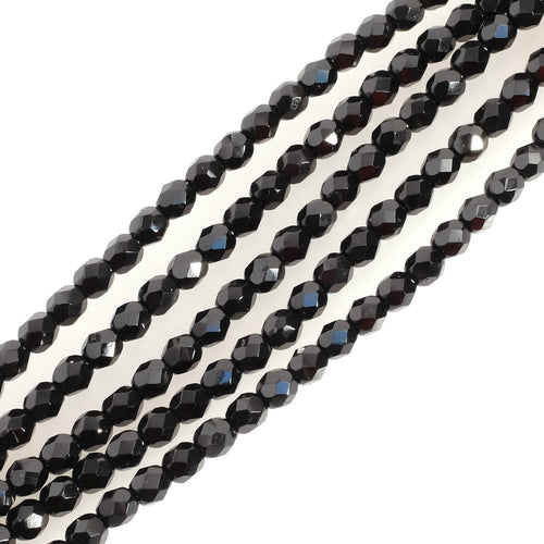 Fil de perles rondes facettées noires de 4 mm.