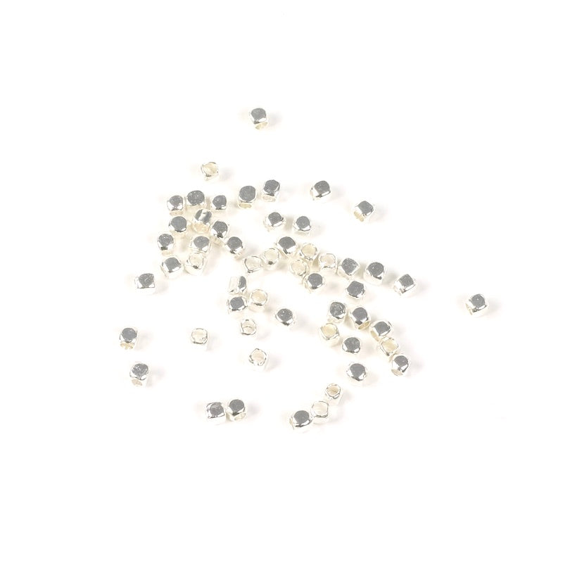 10 perles cubes 2mm en laiton Argenté 925 Premium