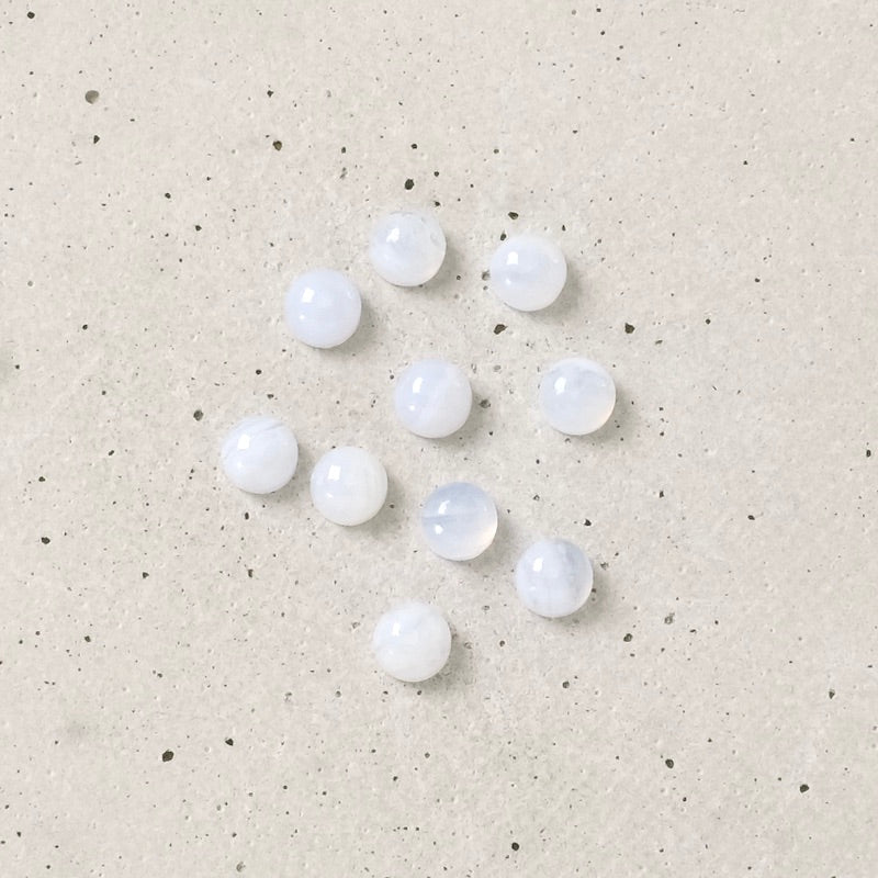 2 Cabochons pierre naturelle 4mm Agate dentelle bleue