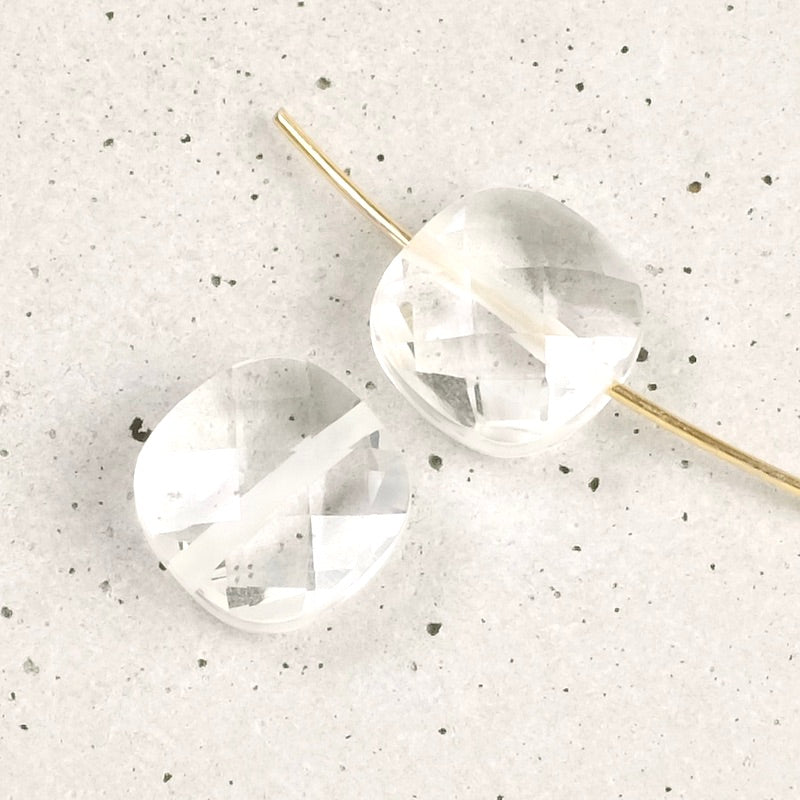Perle naturelle carrée 10mm taille coussin en Cristal de Quartz
