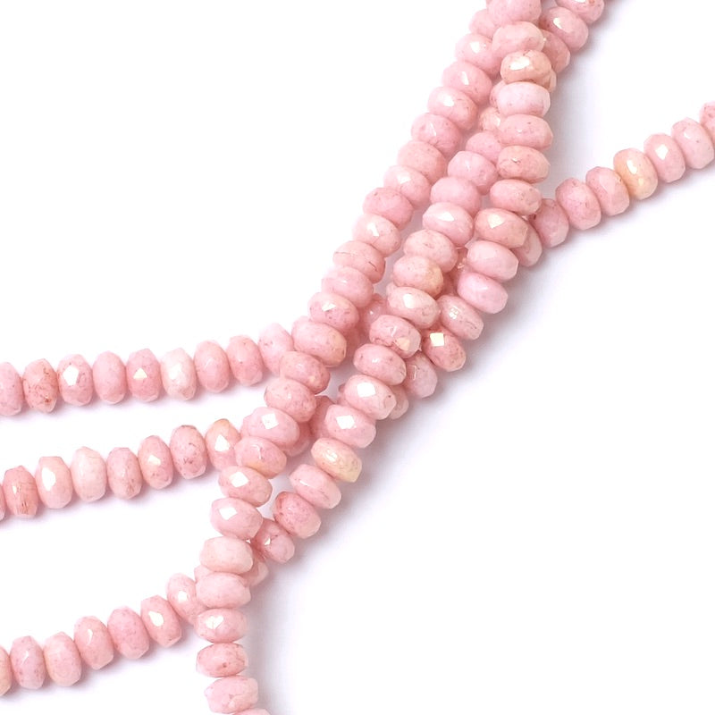 Fil de perles de Bohème facettées rose lustré 2x4mm
