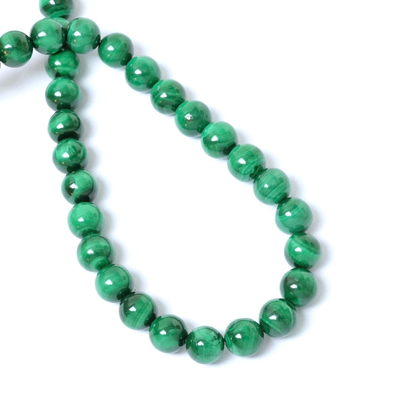 Fil de 37cm de perles naturelles rondes 4mm en Malachite