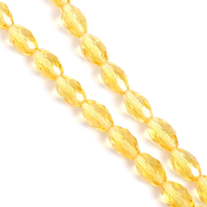 Fil de perles de Bohème Olives facettées 12x8mm ambre transparent