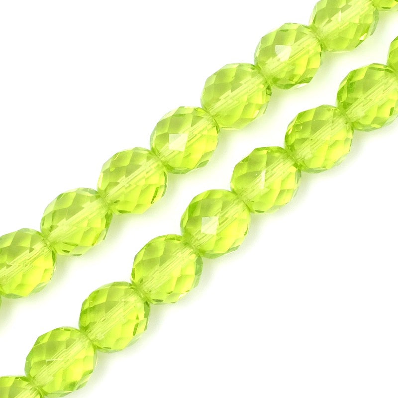 Fil de perles de Bohème rondes facettées vert transparent 10mm
