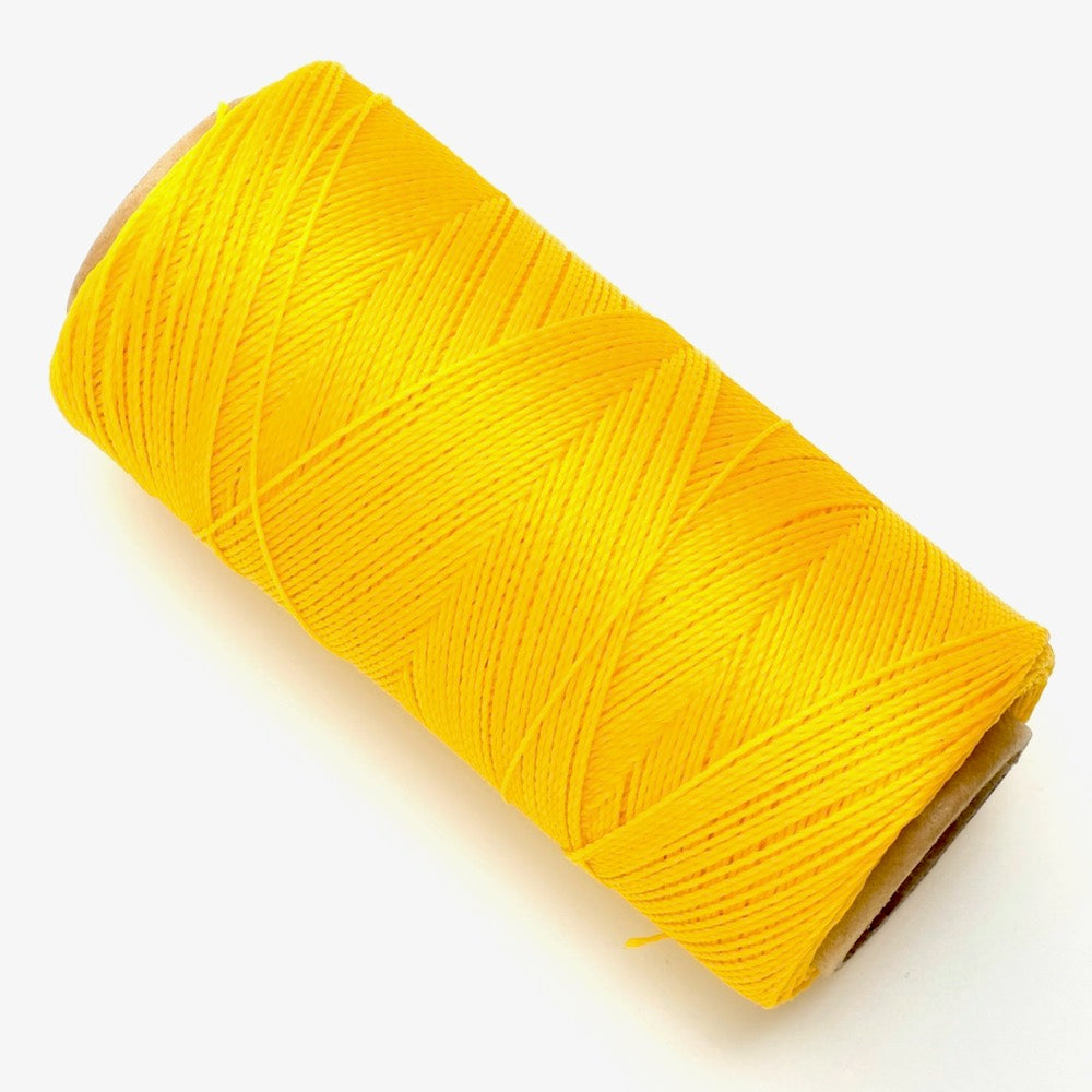 Bobine de fil ciré Linhasita 0,5mm pour micro macramé - Jaune poussin