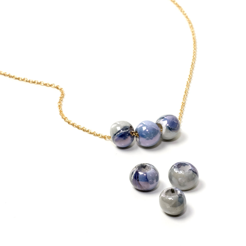 6 Perles rondes en céramique artisanale Bleu gris marbré