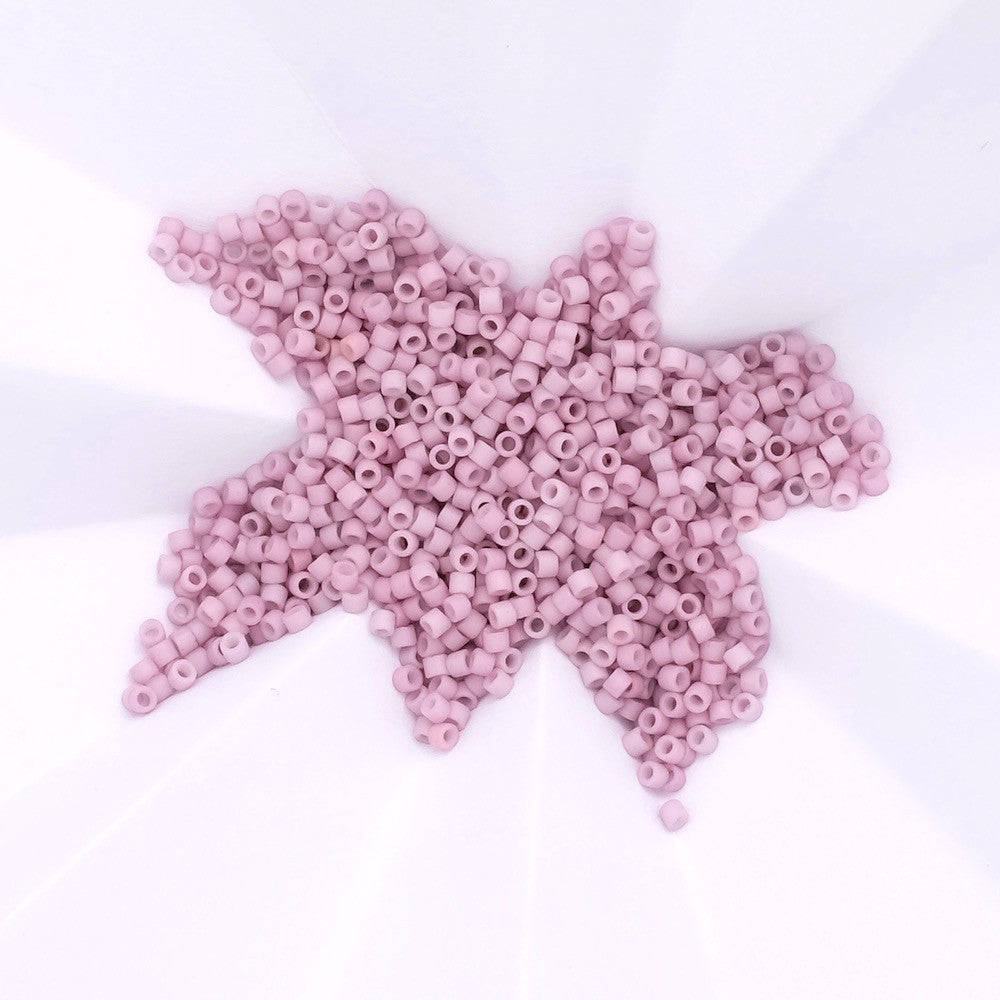 5 grammes de perles Miyuki Délica 11/0 Rose Matted.