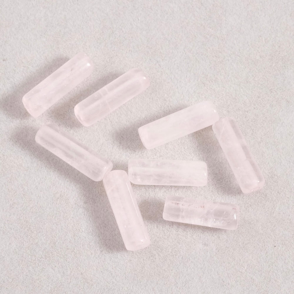 Fil de perles naturelles tubes 4x13mm en Quartz rose