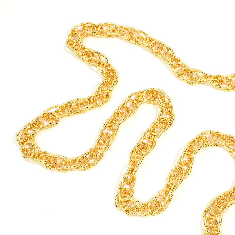 25cm de chaine Triple maillons ovales effet torsadé en laiton doré à l'or fin 24K