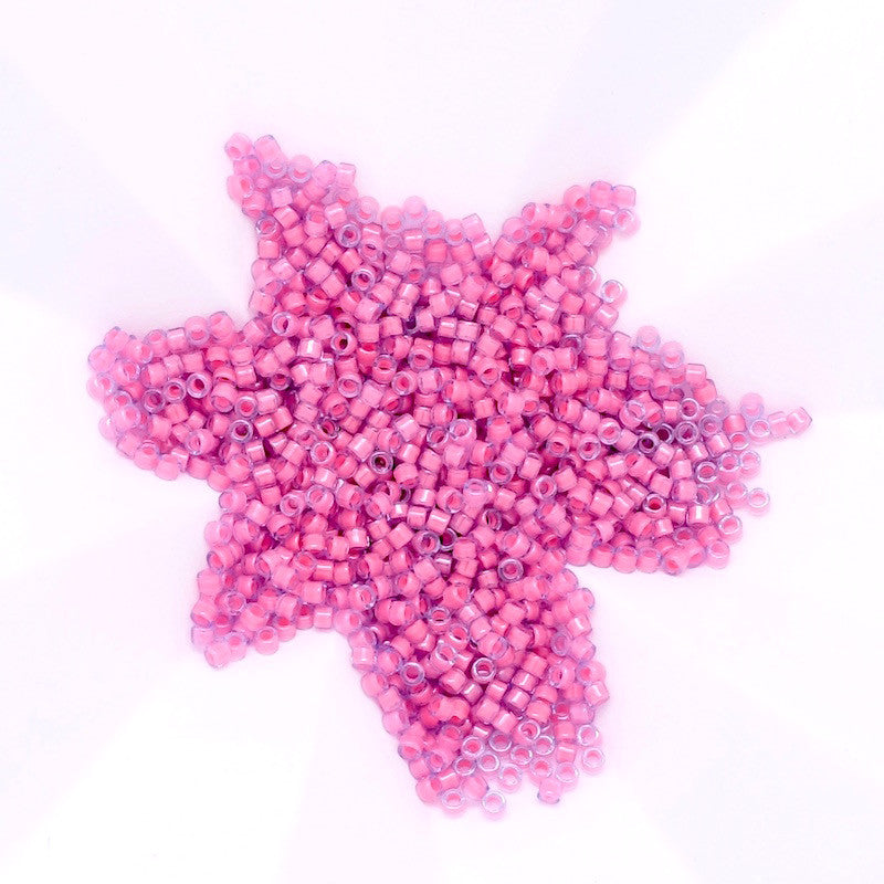 8 grammes de perles Miyuki Délica 11/0 Luminous pink taffy N°2048